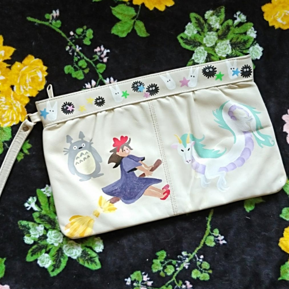 Handpainted Miyazaki Clutch ⭐️